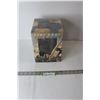 Image 1 : King Kong Extended Edition Gift Set - Includes DVD's & Limited Edition Sculpture - Sealed