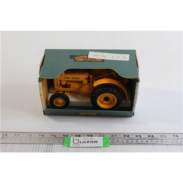 ERTL John Deere 1936 Model "BI" Tractor Die Cast - 1/16