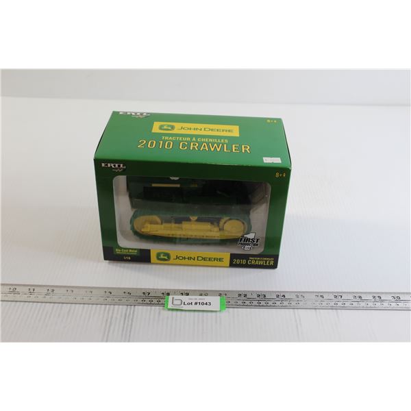 ERTL John Deere 2010 Crawler Die Cast - 1/16
