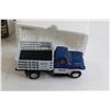 Image 3 : ERTL Collectibles Prestige Series 1957 Chevy Stake Truck Die Cast