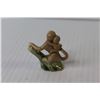 Image 2 : 1955 Wade Whimsy Figurine Monkey (1 7/8" tall)