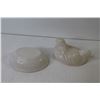 Image 4 : Vintage Milk Glass 4" Hen in Basket