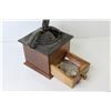 Image 4 : Coffee Grinder (cast iron top - wooden bottom)