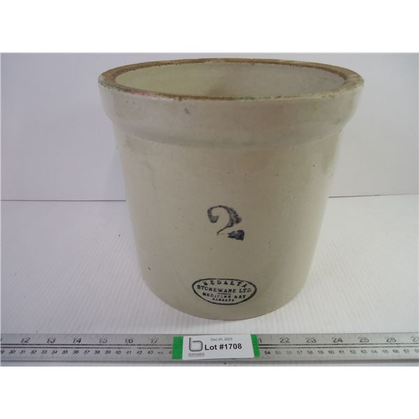 Medalta 2 Gallon Crock- no cracks