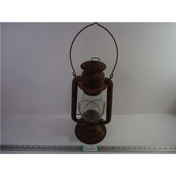 Vintage Beacon 16 Barn Lantern