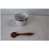 Image 6 : Tea Pot, Saucer, Large Mug, Bowl, Pie Crimper