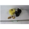 Image 1 : Cheese Cover, Salt & Pepper Shakers, Cream & Sugar Set