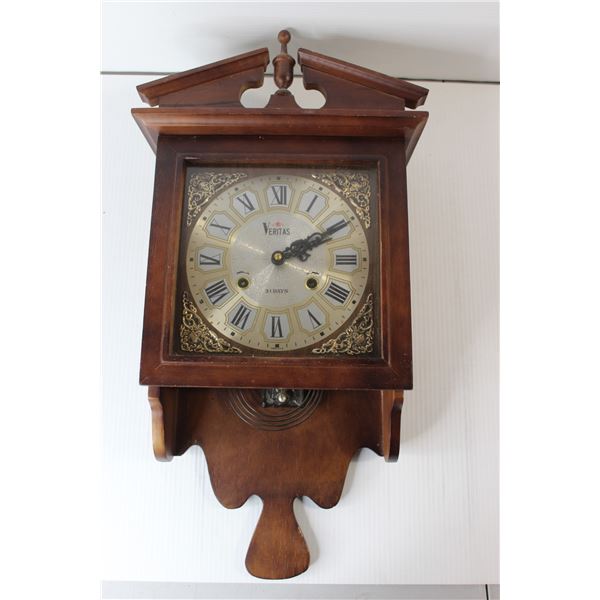 Veritas 31 Day Wall Clock With Key & Pendulum