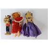 Image 5 : (2) Dolls, (3) Figurines