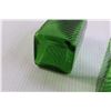 Image 4 : Pair of Green Jars