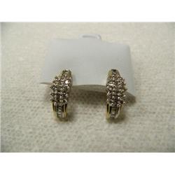 Diamond (approx. 1.00 carats) Earrings 10 K yellow gold, replacement value at $1,860 (12)