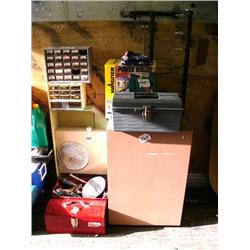 1 wooden pedestal approx. 3'x2'; 1 American flag; 1 Wagner power roller model #949; 1 Tuff box plast