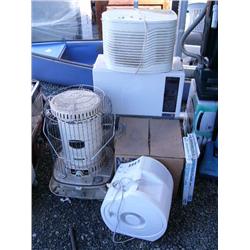 1 Kerosene heater; 2 air purifiers; 1 Toyostove Laser 56 gas heater (36)