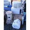 Image 1 : 1 Kerosene heater; 2 air purifiers; 1 Toyostove Laser 56 gas heater (36)