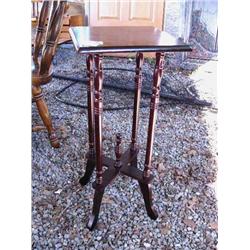 1 small wood night stand (36)