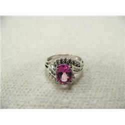 Pink Topaz (approx. 1.50 carats) and Diamond (approx. 0.13 carats) Lady's Ring 10 K yellow gold, rep