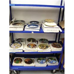 17 collector's plates (30)