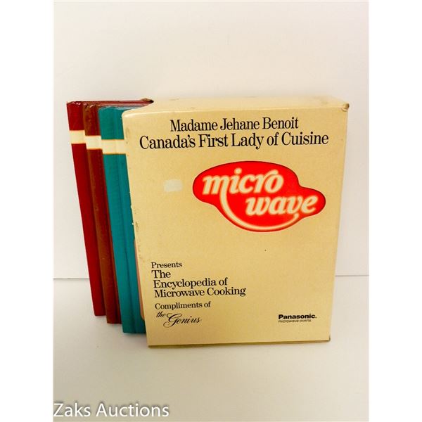 1985 BOXED SET THE ENCYCLOPEDIA OF MICROWAVE COOKING: MADAME JEHANE BENOIT
