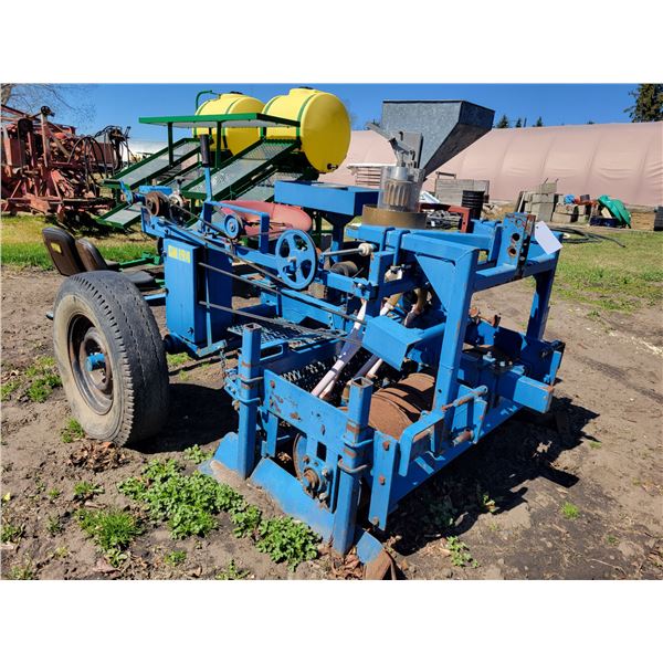 4ft 7 Row Austna Plot drill Seeder 3pt, SN. 110018-16305, Model. GM194