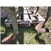Image 4 : Spring loaded cultivator  7' 3PT  10" sweeps