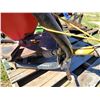Image 8 : Round Hopper Fert/seed spreader 3pt PTO