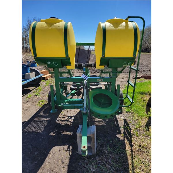 Like new 1600 RAINFLO, 3pt transplanter, SN. 4162