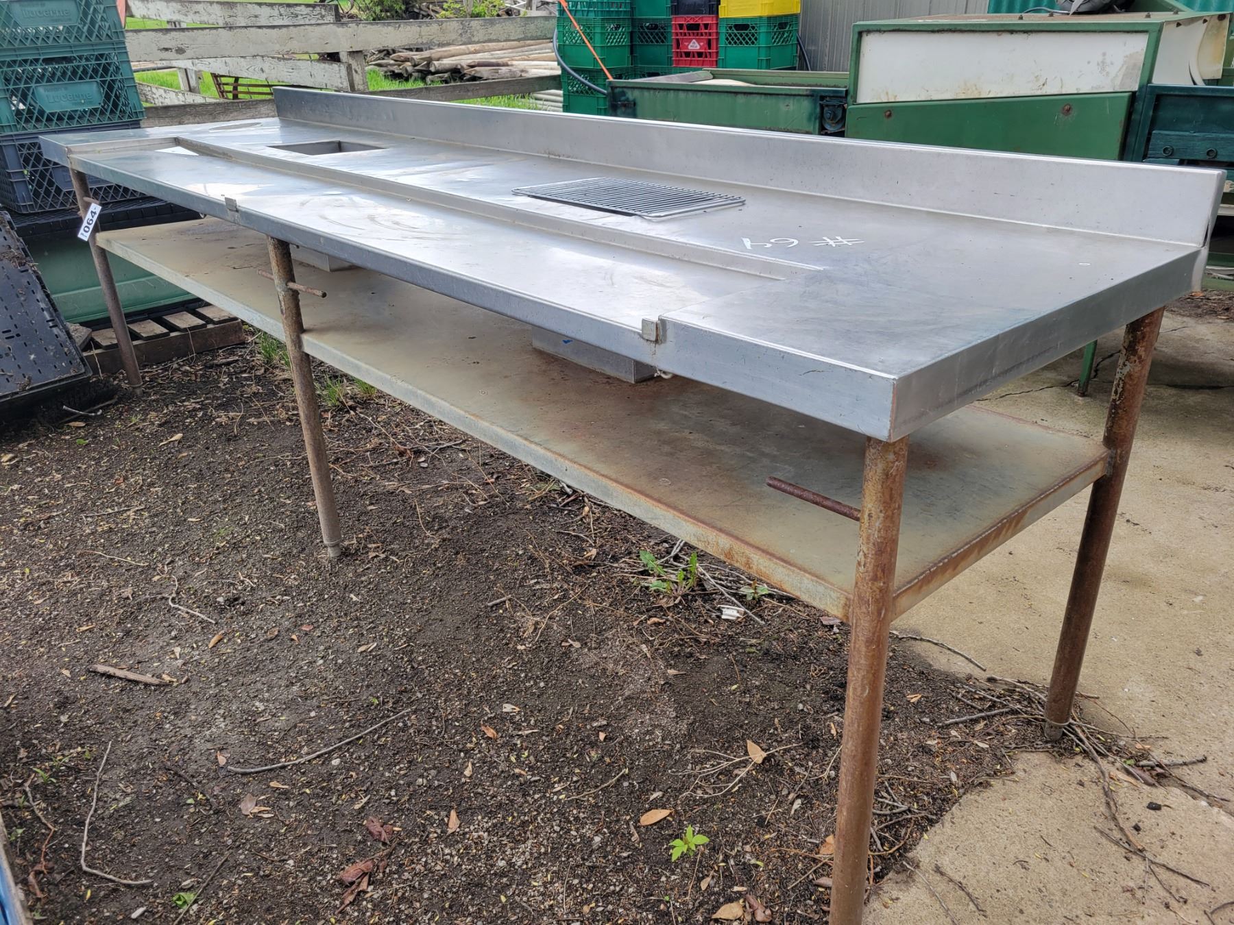 10 ft x 2 1/2' Stainless steel sorting table