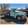 Image 1 : 1956 IHC Stepside1/2 truck  S1: S1108832C  All original. Fuel tank, air cleaner, and new carb are in