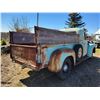 Image 4 : 1956 IHC Stepside1/2 truck  S1: S1108832C  All original. Fuel tank, air cleaner, and new carb are in