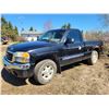 Image 1 : 2007 GMC 1500 short box, good 5.3 Litre motor, Vin# 3GTEK14T37G174810, 200,000 kms  Needs Transmissi