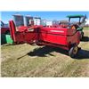 Image 2 : MF #12 Square Baler  540  PTO, Stored inside, Very good condition, 1/4 turn shute