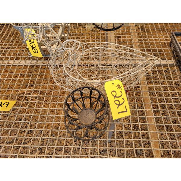 2- Geese Metal planters,1 Metal teacup planter