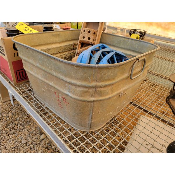 Asst wheels & wash tub