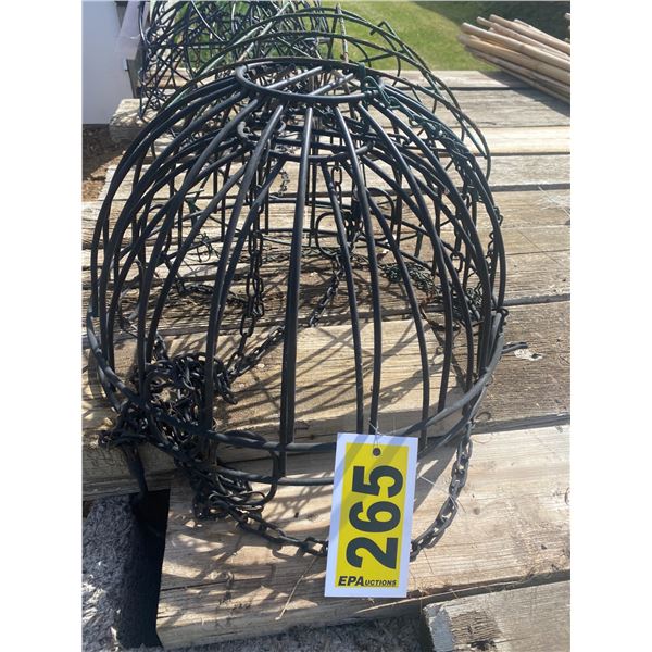 (so much each x 3) 3- Metal 14" wire Hanging Baskets