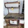 Image 6 : Antique stove Prince