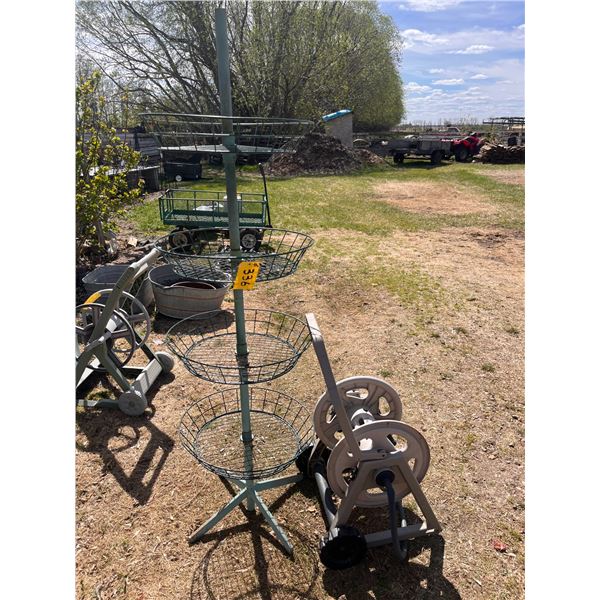4 Tier Stand, Hose roller