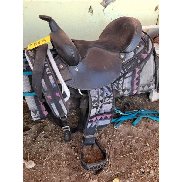 Ladies Pleasure saddle, blanket & Bridle