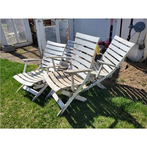 4- Vinyl fold-out patio chairs