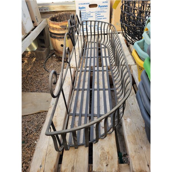 X-Large Metal planter Heavy