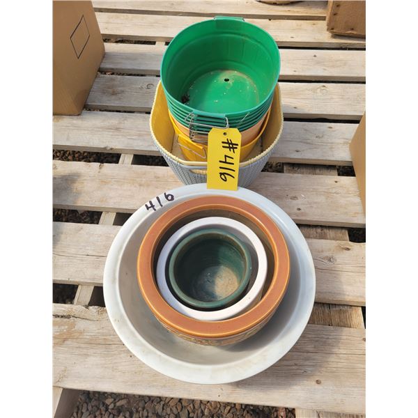 Asst Pots & Baskets