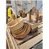 Image 1 : Asst wicker baskets