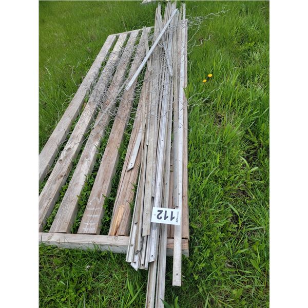 Greenhouse plastic wire lock