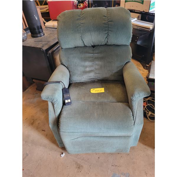 Green elec. Lift chair, working