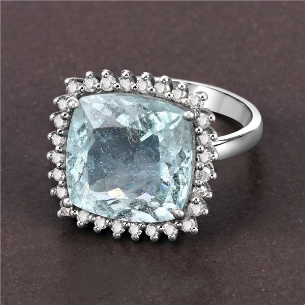 Cushion-Cut Aquamarine and Diamond Halo Ring