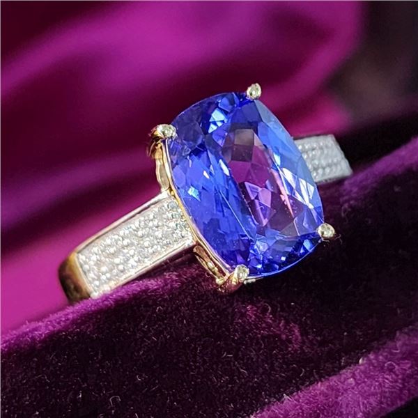 Tanzanite and Diamond Ring - Gem Quality