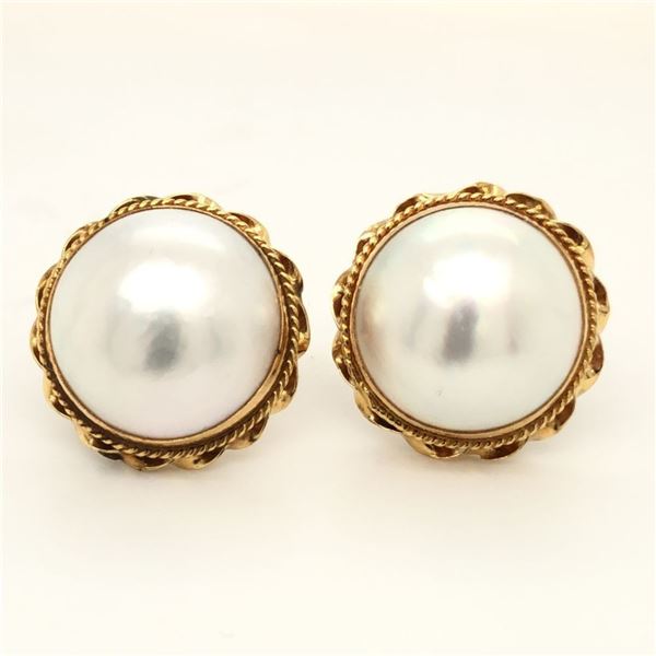 Mabe Pearl Button Earrings