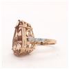 Image 4 : Pendeloque Morganite Ring with Diamond Shoulders
