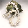 Image 6 : Graduating South Sea Pearl Strand -Toggle Clasp