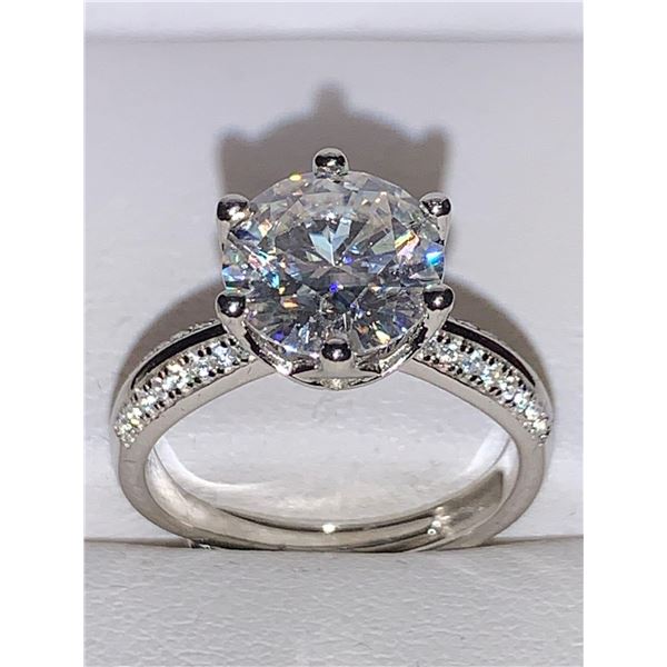 Brilliant Cut Round Cut 2.0 Carat Solitaire Ring with Appraisal $1510.00