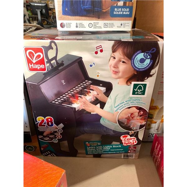 Hape 28 Function Keys Learn w/ Lights Black Piano with Stool